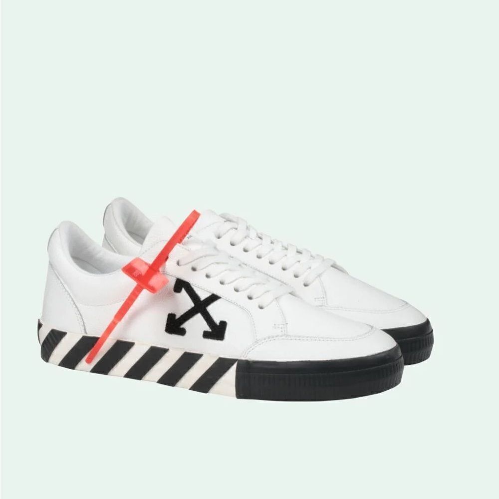 OFF-WHITE ‘White Black’ Vulcanized Low Top Sneakers